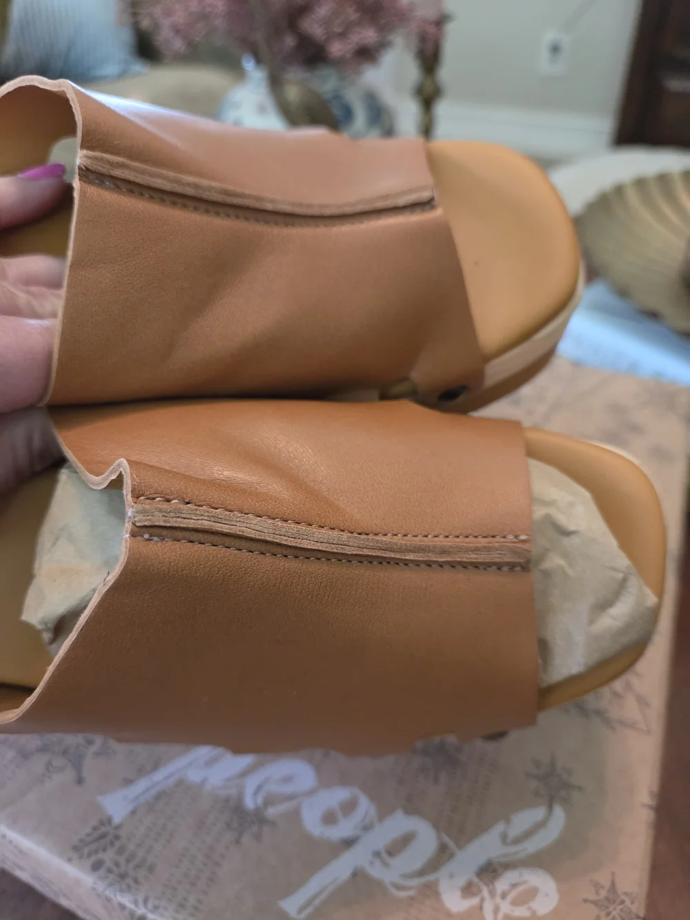 Free People Cassis Clogs Tan Leather Platform Heels Size 38/7.5 New in Box